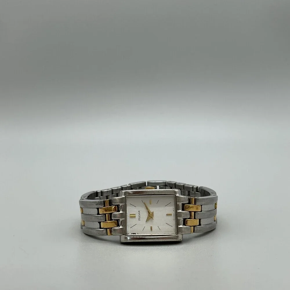 Pulsar V811-X040 Womens Watch 18mm White Dial Two Tone New Battery 7